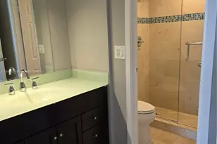 100 Bayview Dr, Sunny Isles Beach, FL 33160 - Photo 22