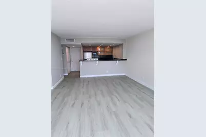 100 Bayview Dr #1420, Sunny Isles Beach, FL 33160 - Photo 8