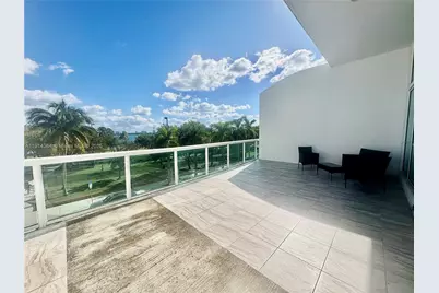 1800 N Bayshore Dr #306, Miami, FL 33132 - Photo 4