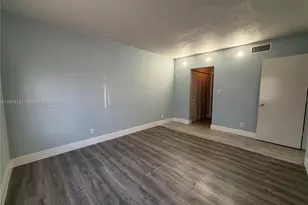 260 S Cypress Rd, Pompano Beach, FL 33060 - Photo 14