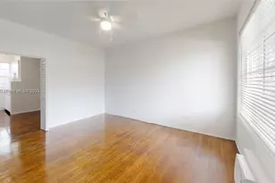 639 12th St, Miami Beach, FL 33139 - Photo 10