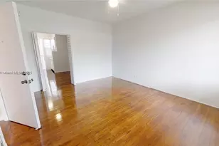 639 12th St, Miami Beach, FL 33139 - Photo 12