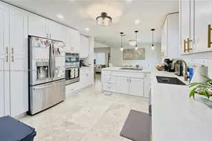 10620 SW 67th St, Miami, FL 33173 - Photo 4