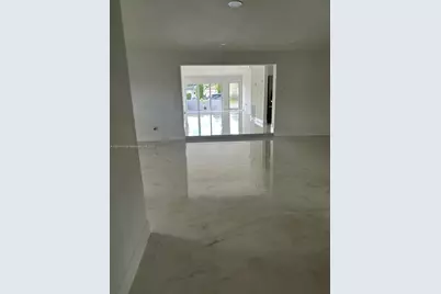 20199 NW 35th Ave, Miami Gardens, FL 33056 - Photo 4