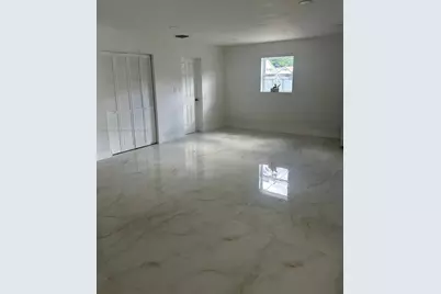 20199 NW 35th Ave, Miami Gardens, FL 33056 - Photo 6