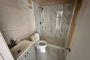 302 Farnham M, Deerfield Beach, FL 33442 - Photo 8