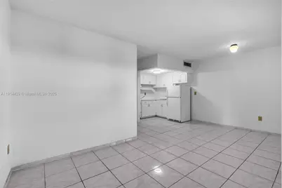 1330 W 54th St #302C, Hialeah, FL 33012 - Photo 4