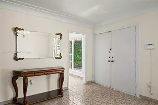 700 NE 118th St, Biscayne Park, FL 33161 - Photo 18