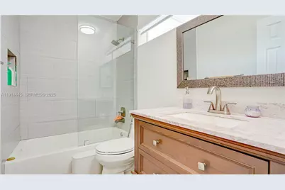 9573 SW 57th St, Miami, FL 33173 - Photo 16