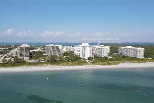 200 Ocean Ln Dr, Key Biscayne, FL 33149 - Photo 24