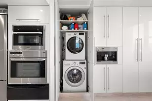 200 Ocean Ln Dr, Key Biscayne, FL 33149 - Photo 34