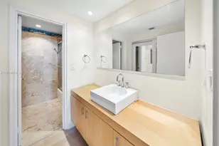 200 Ocean Ln Dr, Key Biscayne, FL 33149 - Photo 50