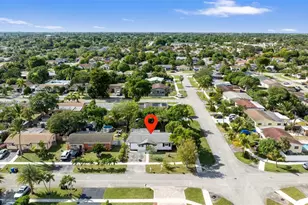 511 SW 72nd Ave, North Lauderdale, FL 33068 - Photo 26