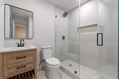 511 SW 72nd Ave, North Lauderdale, FL 33068 - Photo 22