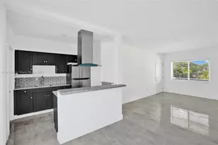 7115 Rue Granville, Miami Beach, FL 33141 - Photo 16