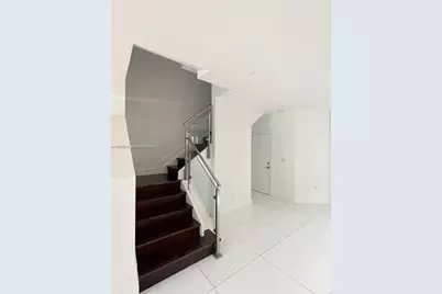6855 NW 103rd Ave, Doral, FL 33178 - Photo 6