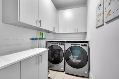 10195 NW 26th St, Doral, FL 33172 - Photo 38