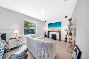 10195 NW 26th St, Doral, FL 33172 - Photo 18