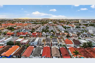 4291 W 10th Ct, Hialeah, FL 33012 - Photo 62