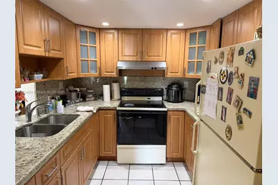 10053 NW 4th Ln #10053, Miami, FL 33172 - Photo 10