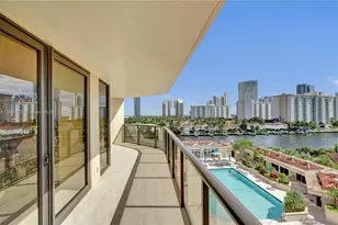 19667 Turnberry Way, Aventura, FL 33180 - Photo 4