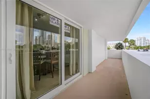 500 Bayview Dr, Sunny Isles Beach, FL 33160 - Photo 26