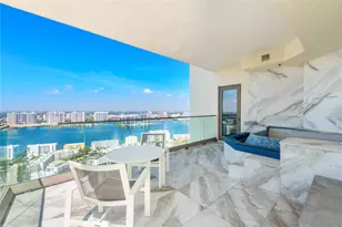 17901 Collins Ave, Sunny Isles Beach, FL 33160 - Photo 2