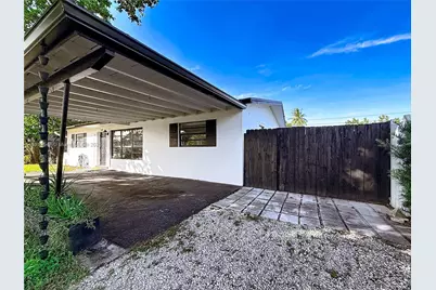 600 N 66th Ter, Hollywood, FL 33024 - Photo 8