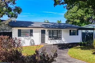 600 N 66 Terrace, Hollywood, FL 33024 - Photo 2