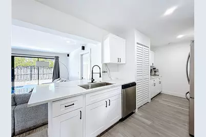 600 N 66th Ter, Hollywood, FL 33024 - Photo 20