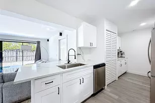 600 N 66 Terrace, Hollywood, FL 33024 - Photo 20