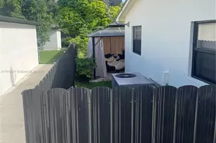 532 NW 15th St, Homestead, FL 33030 - Photo 4