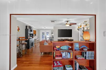 1527 Mayo St, Hollywood, FL 33020 - Photo 4