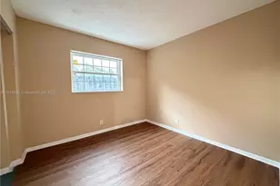 7212 SW 3rd Ct, North Lauderdale, FL 33068 - Photo 8