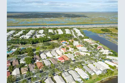 1592 S Salerno Cir #1592, Weston, FL 33327 - Photo 52