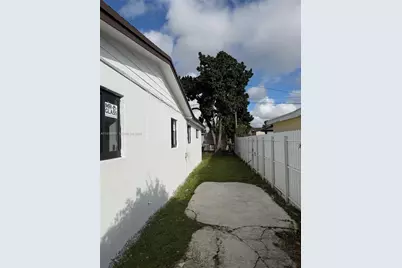 11615 SW 142nd Ter, Miami, FL 33176 - Photo 30