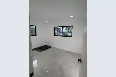 11615 SW 142nd Ter, Miami, FL 33176 - Photo 12
