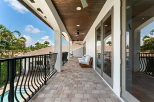 1210 95th St, Bay Harbor Islands, FL 33154 - Photo 32