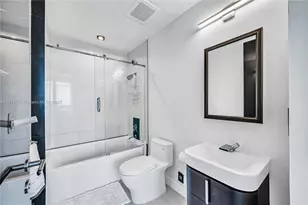 2020 N Bayshore Dr, Miami, FL 33137 - Photo 32