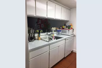 8160 Geneva Ct #512, Doral, FL 33166 - Photo 4