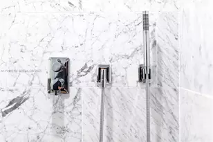 1000 Brickell Plaza, Miami, FL 33131 - Photo 34