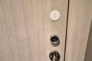 1000 Brickell Plaza, Miami, FL 33131 - Photo 12