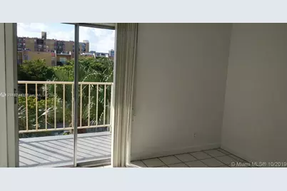 801 NW 47th Ave #412W, Miami, FL 33126 - Photo 2