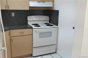 801 NW 47th Ave, Miami, FL 33126 - Photo 6