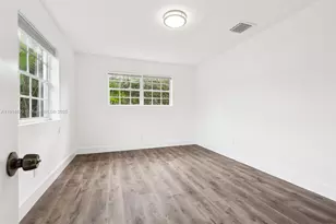 12630 NE Miami Pl, North Miami, FL 33161 - Photo 48