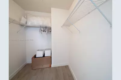 999 SW 1st Ave #1612, Miami, FL 33130 - Photo 8