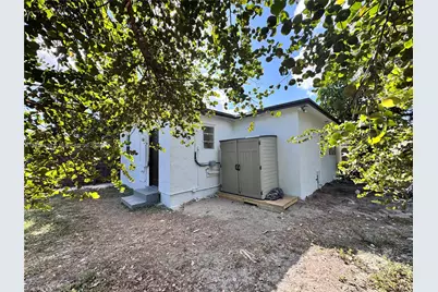 2381 NW 153rd St, Miami Gardens, FL 33054 - Photo 14