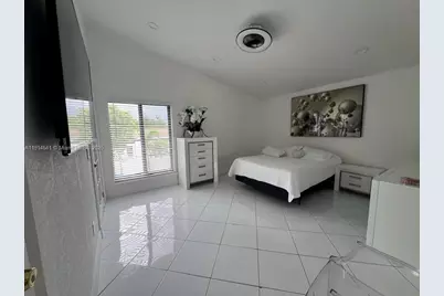 15370 SW 152nd Ave, Miami, FL 33187 - Photo 6