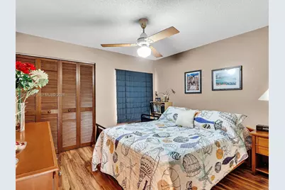 7390 NW 49th St, Lauderhill, FL 33319 - Photo 32