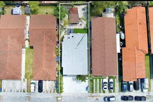 3520 SW 25th St, Miami, FL 33133 - Photo 6